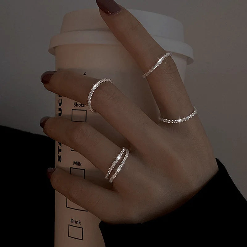 Trendy silver and gold ring in black heart shape