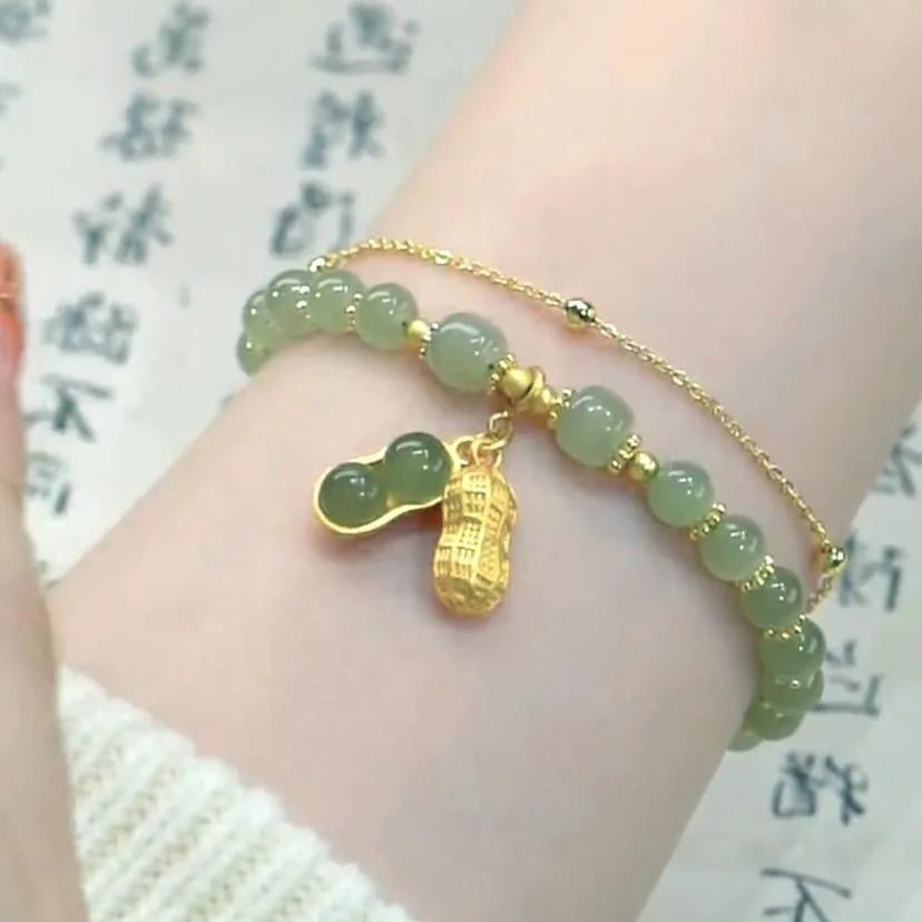Exquisite Stone Bracelet Elegant Lily of The Valley Flower Pendant Elastic Beaded Bracelets for Women Party Jewellery Gift