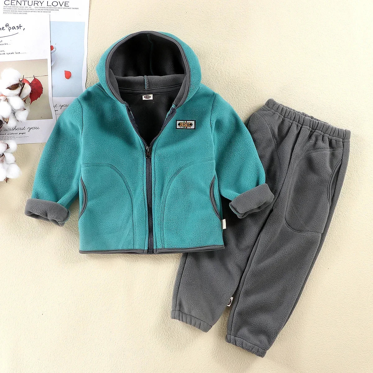 New Autumn Winter Kids Thicken Warm Casual Clothing Sets Boys & Girls Soft Fleece Solid Zipper Hooded Coat and pant