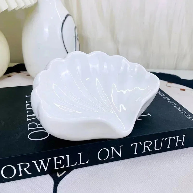 Creative Shell Ceramic Soap Dish